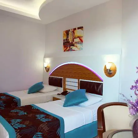 Gural Otel 3*
